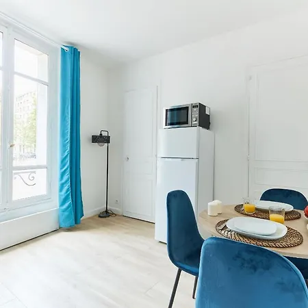 Latin Quarter - Eiffel Tower Apartment *