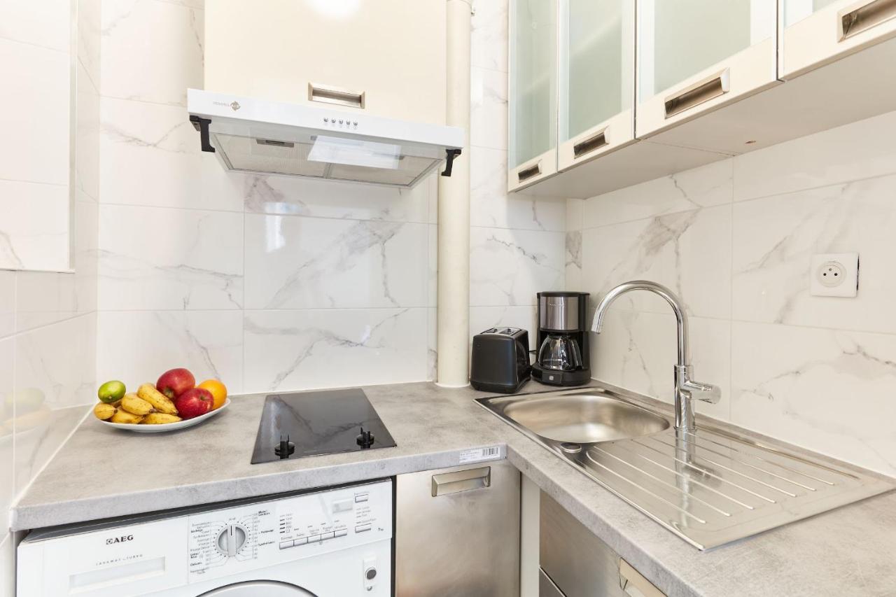 Latin Quarter - Eiffel Tower Apartment